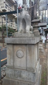 稲荷鬼王神社 狛犬 参道側 (2)
