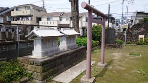 長島香取神社 合殿 (1)