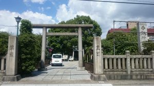 小村井香取神社 鳥居と社号標