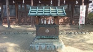 熊川神社 賽銭箱